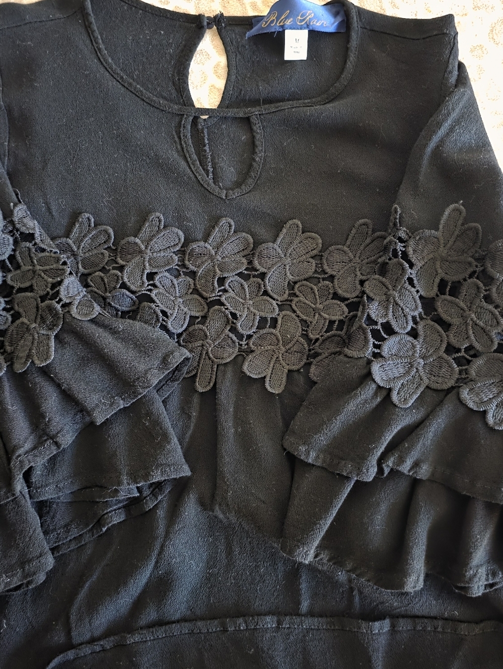 ☆ Blue Rain Black Gauze Top W/Crochet Floral Insets Size M - Picture 11 of 13